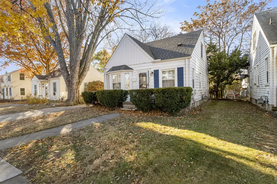 2612 Grindley Park, Dearborn, MI 48124 - #2