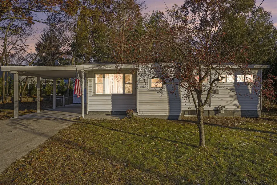 2962 Riverview, Muskegon, MI 49445 - #3