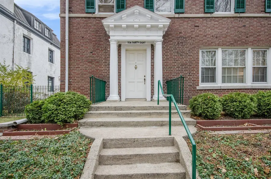 1038 Parker, Detroit, MI 48214 - #2