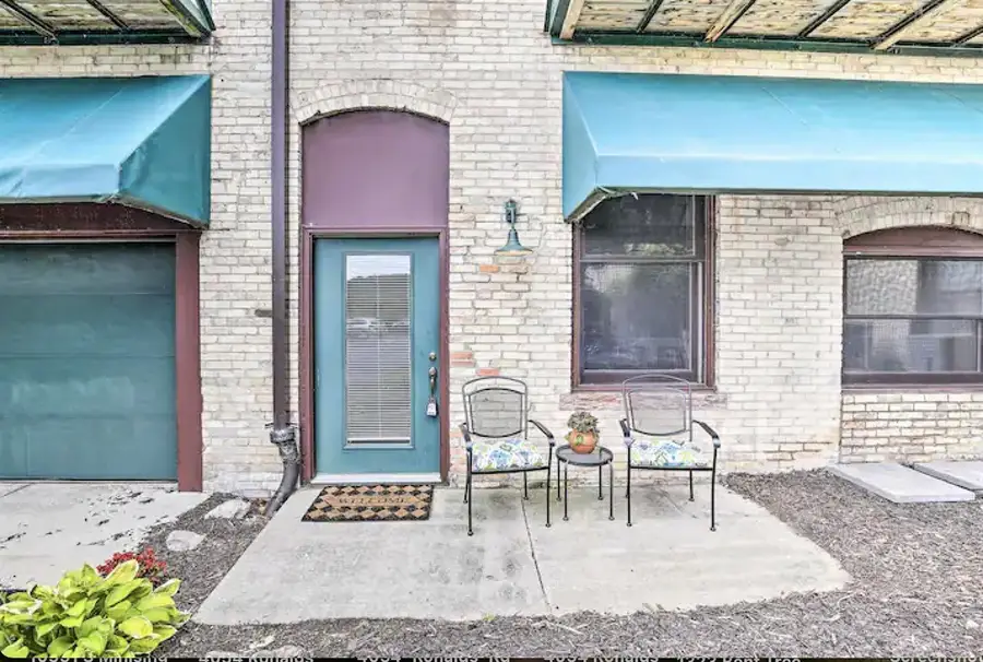 110 N Harbor #113, Grand Haven, MI 49417 - Image #2