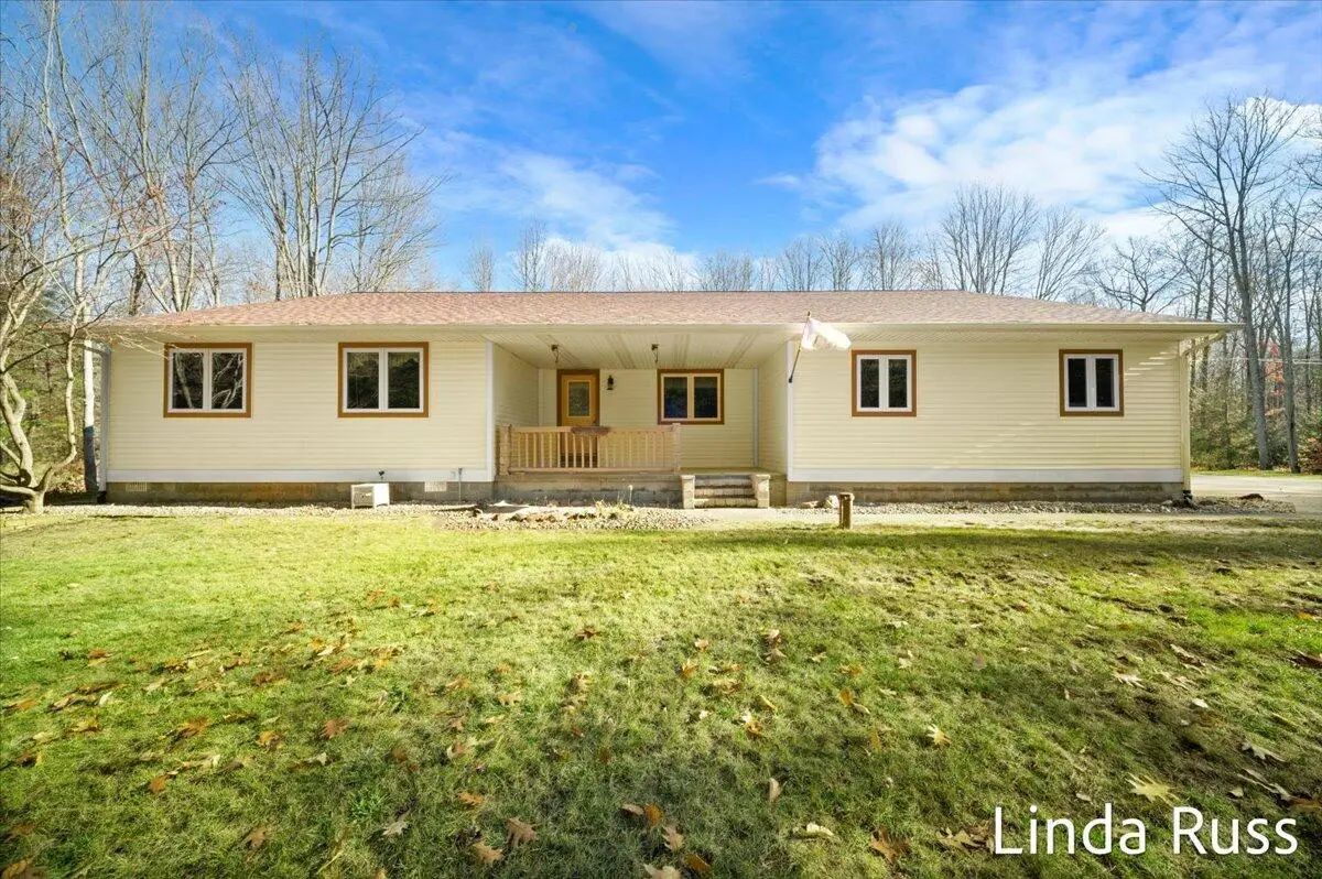 468 N Green Creek, Muskegon, MI 49445 - #1