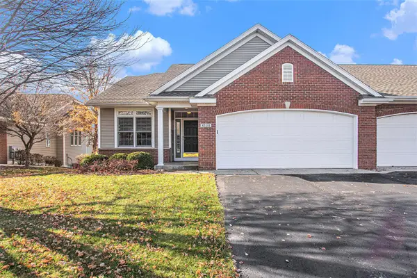 4738 Charleston, Holland, MI 49423