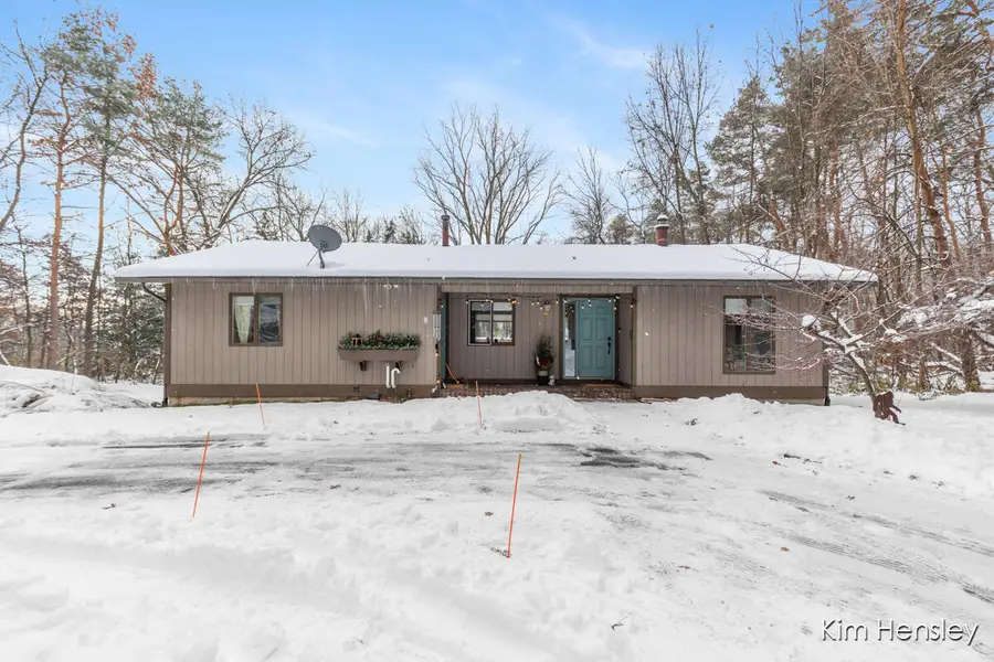 4736 Burton, Grand Rapids, MI 49546 - Image #2