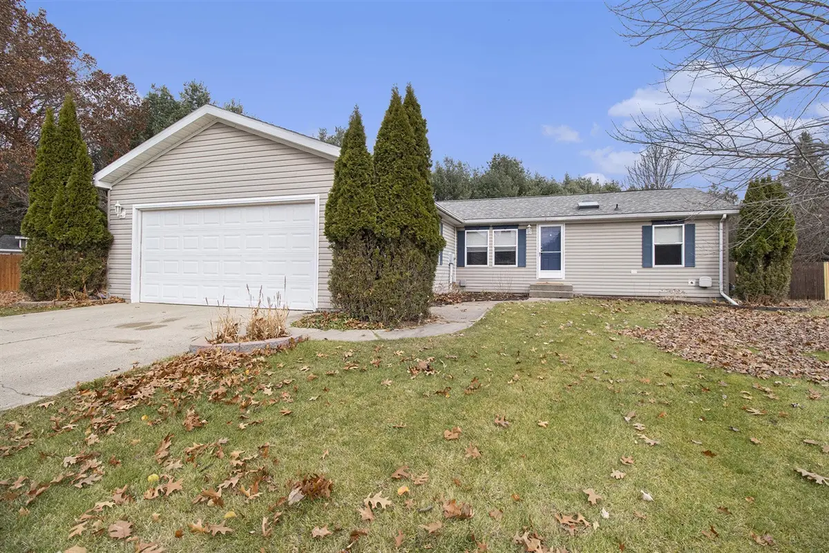 32144 Pinedale, Gobles, MI 49055 - #1