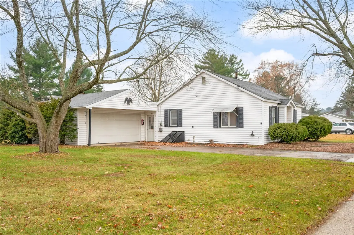 1101 Chestnut, Cadillac, MI 49601 - #1