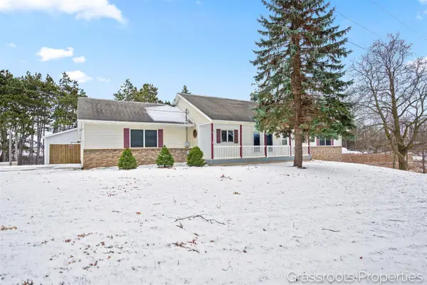 4007 2nd, Wayland, MI 49348