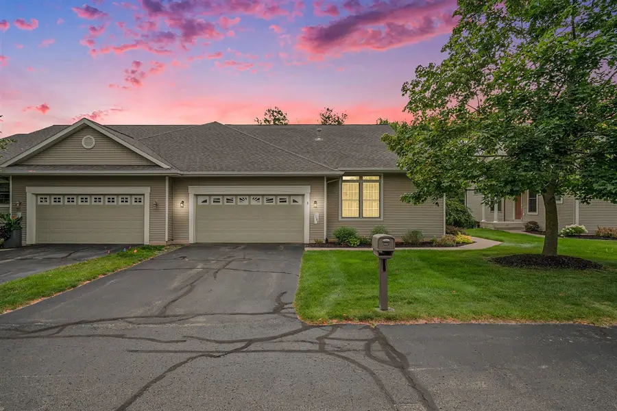 1092 Kensington, Grand Rapids, MI 49534 - Image #2