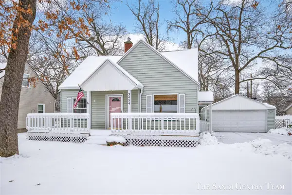 3454 Mccracken, Norton Shores, MI 49441