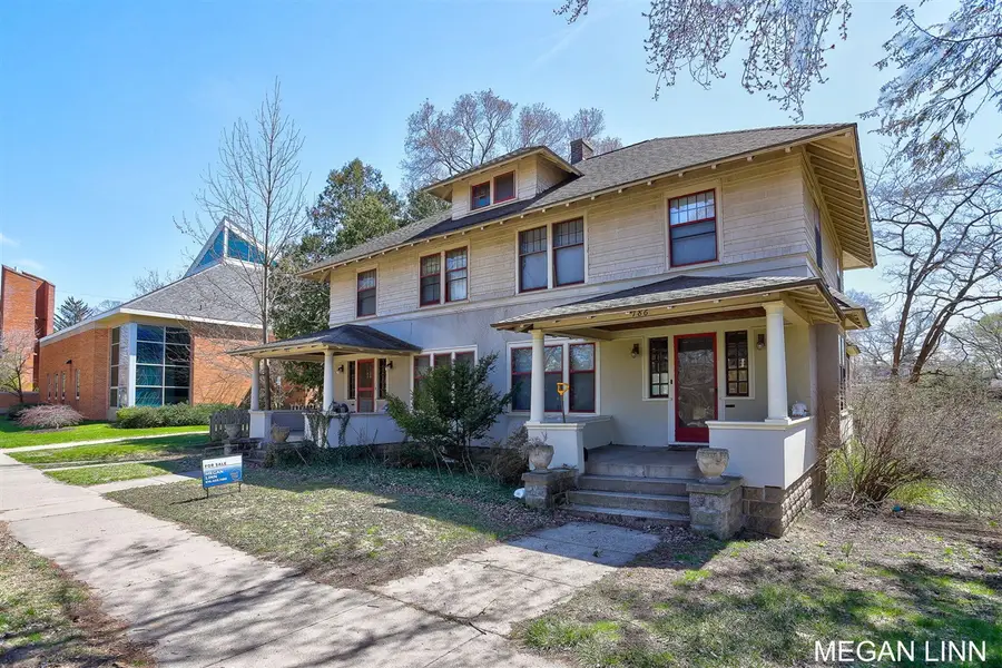 186 W 12th, Holland, MI 49423 - #2