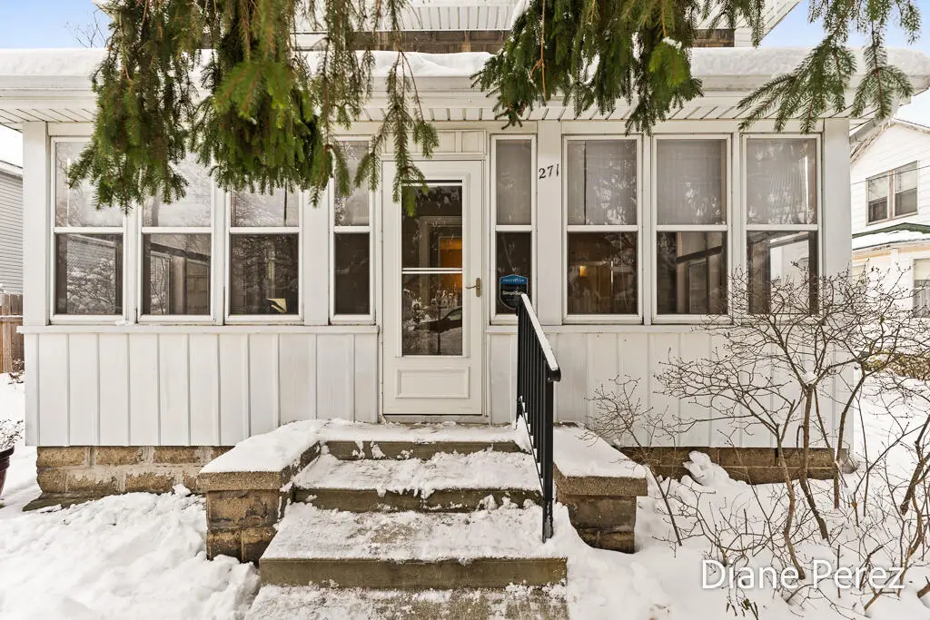 271 E 16th, Holland, MI 49423 - #1