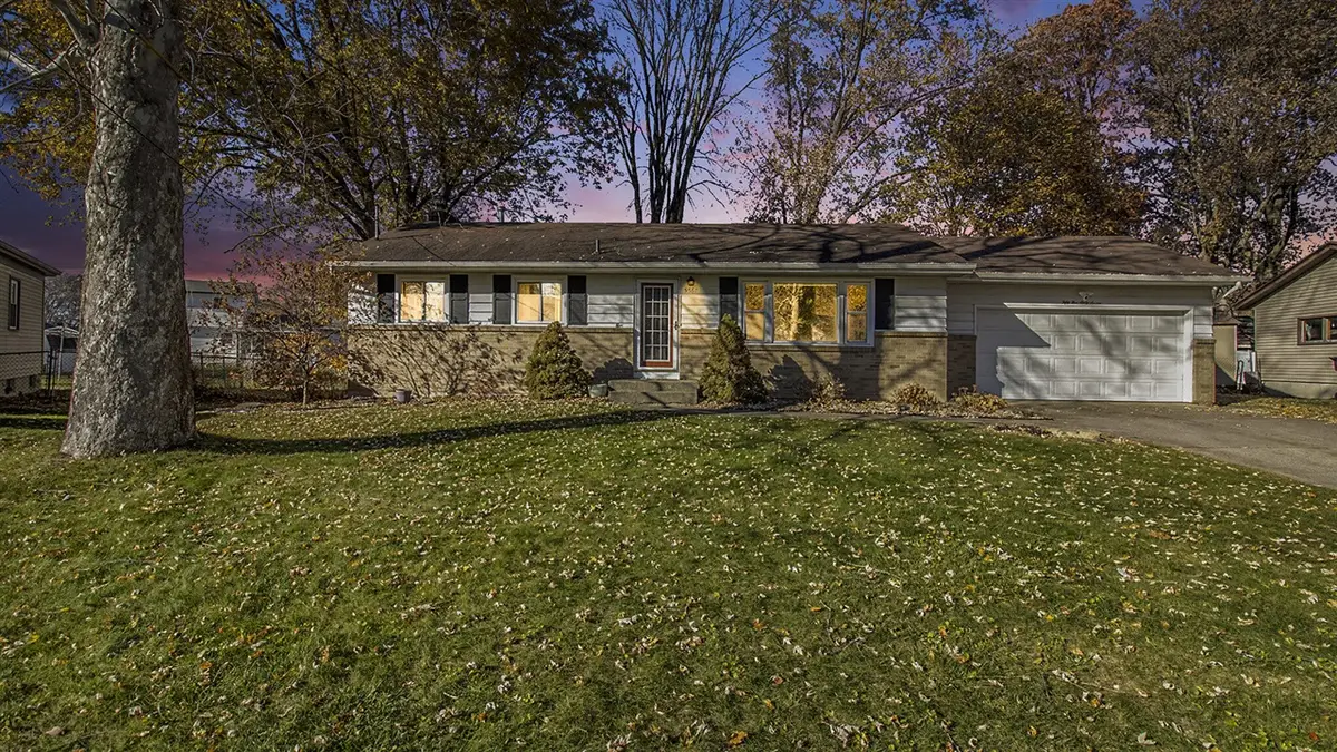 5567 Greenboro, Grand Rapids, MI 49508 - #1