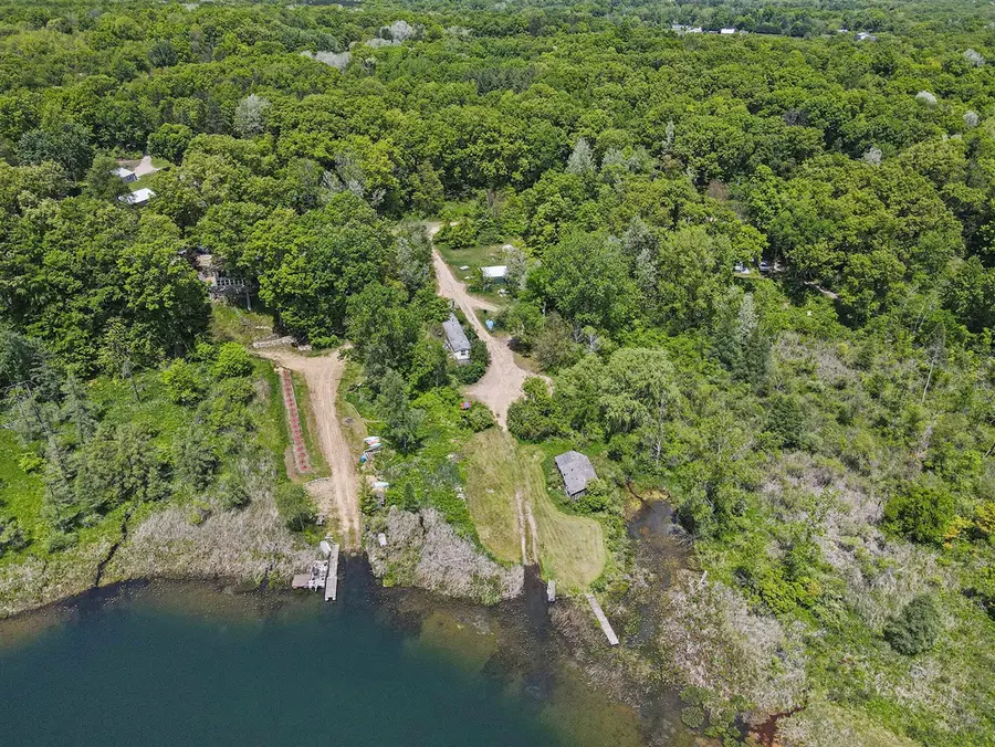 3115 Perch Point, Delton, MI 49046 - #3