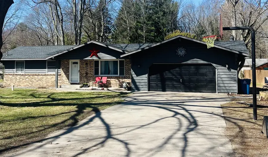 1439 Ivanhoe, Ludington, MI 49431 - #2