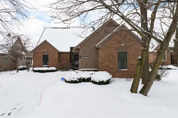 2222 Stonebridge, Ann Arbor, MI 48108