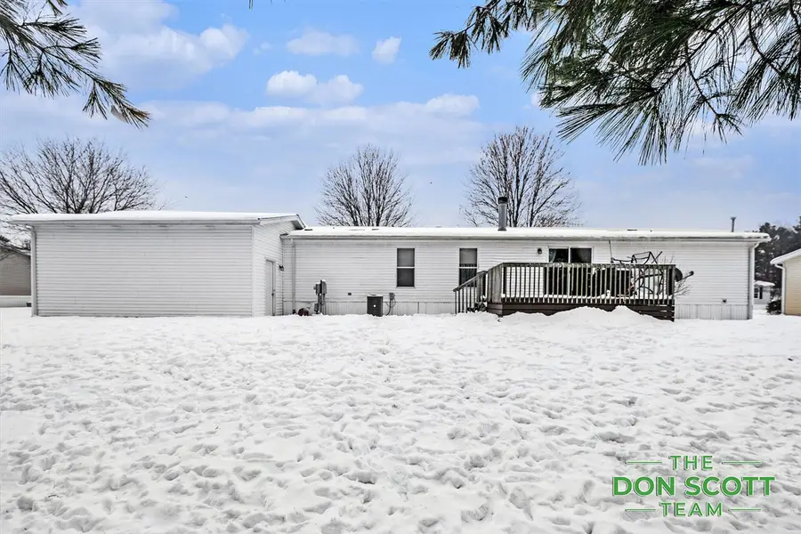 13633 Iris, Cedar Springs, MI 49319 - #2