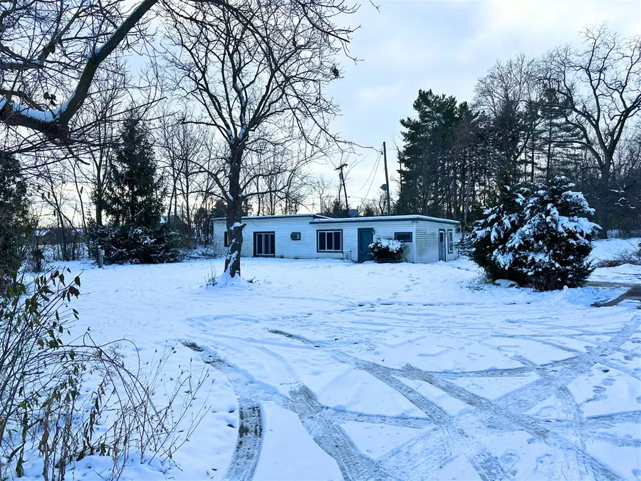 2770 S Wagner, Ann Arbor, MI 48103 - Image #2