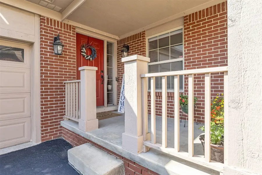 6944 Stonewood Place, Clarkston, MI 48346 - Image #2