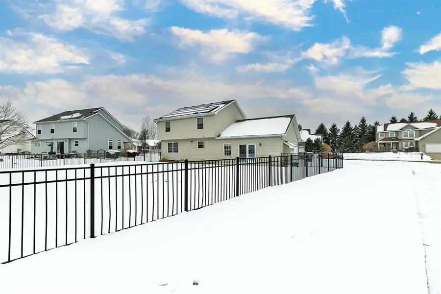 5071 Haddon Hall, Holt, MI 48842 - #2