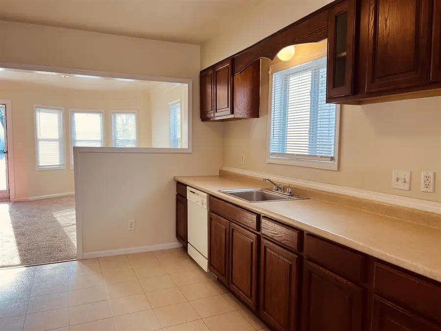 1864 Ford, Lincoln Park, MI 48146 - Image #2