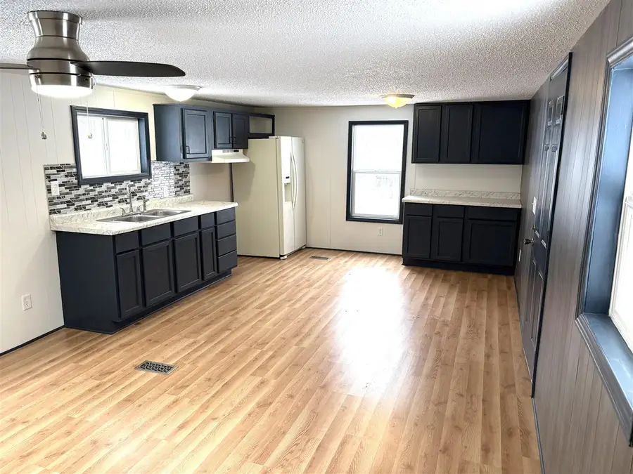 1759 Grant, Allegan, MI 49010 - Image #2