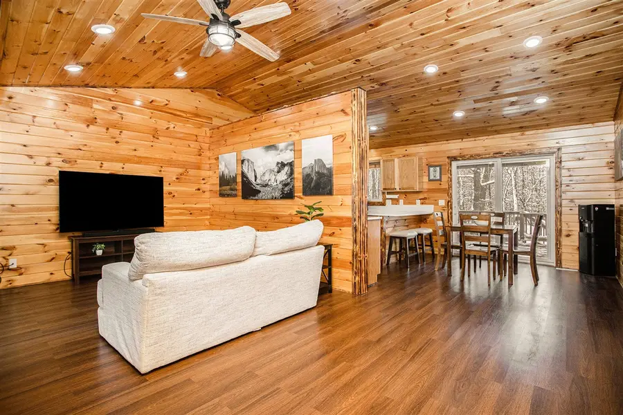 970 Scenic View, Plainwell, MI 49080 - Image #3