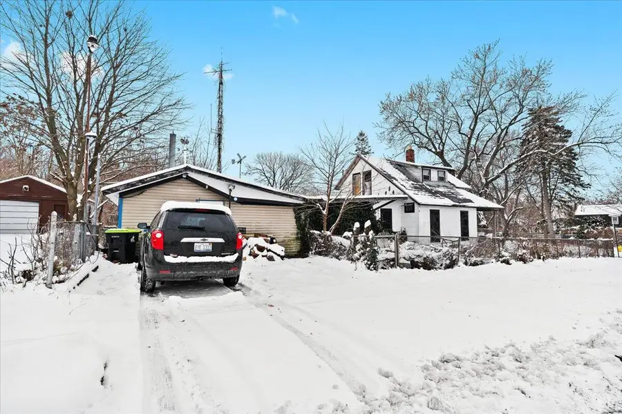 162 Edison, Pontiac, MI 48342 - #2