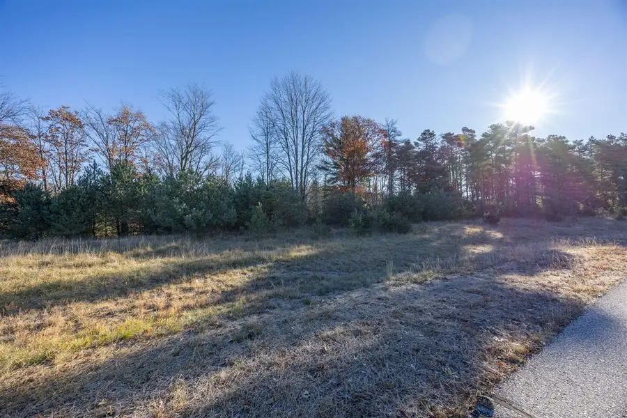 11253 Killarney, Stanwood, MI 49346 - Image #2