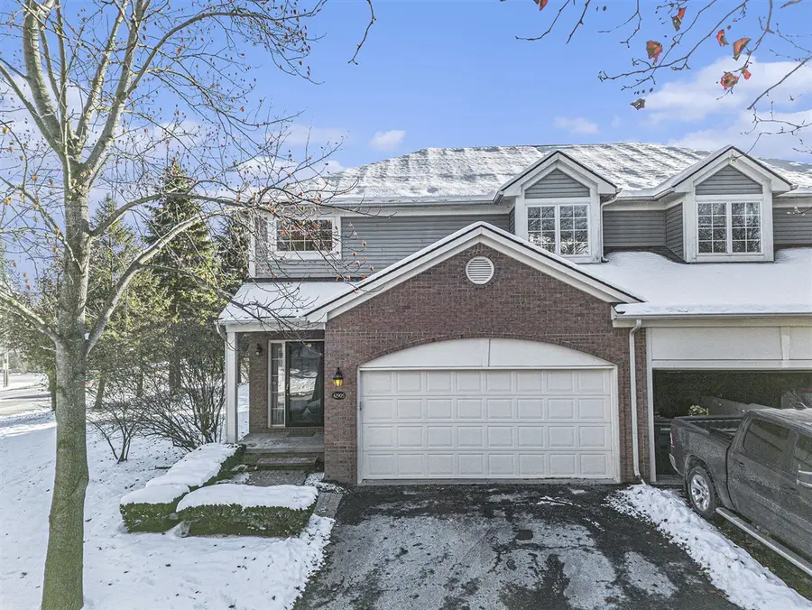 42905 River Bend, Plymouth, MI 48170 - Image #2