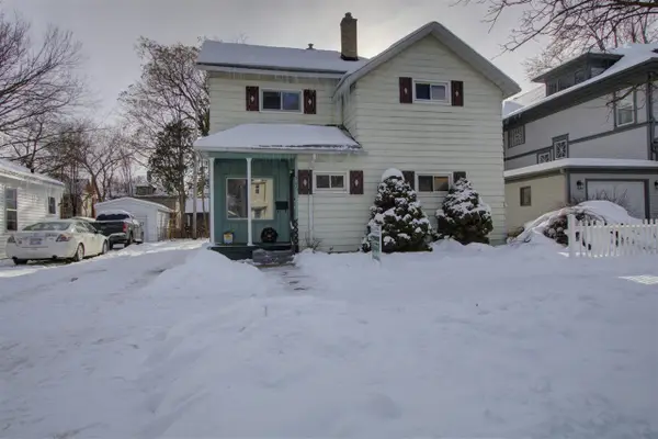 706 Fountain, Grand Rapids, MI 49503