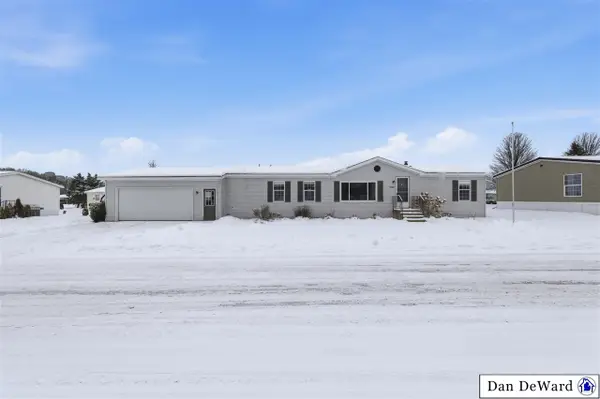 7426 Pinto, Caledonia, MI 49316