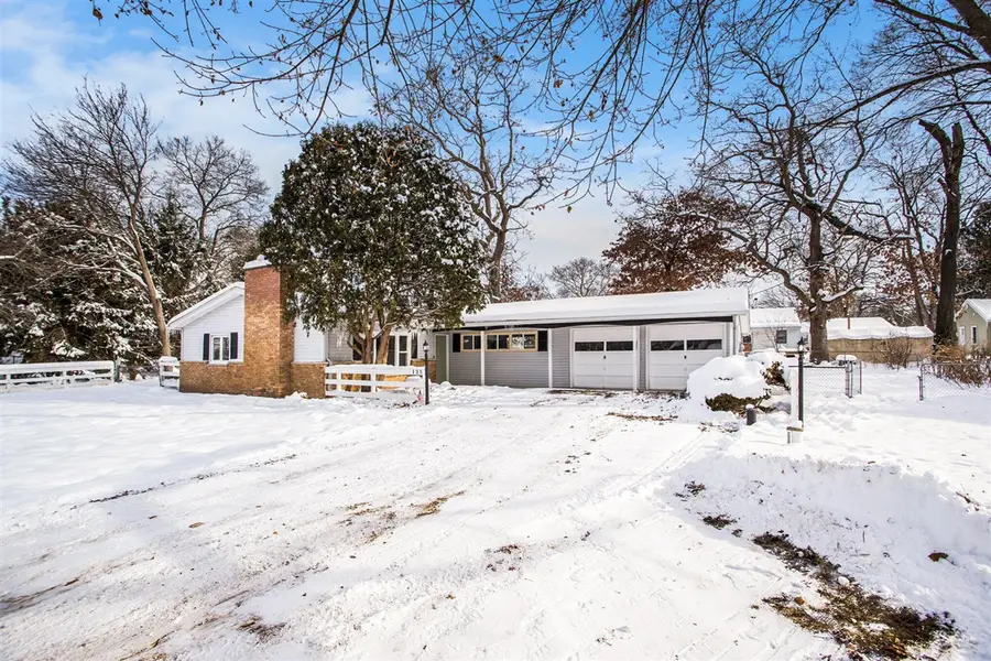 135 N Lindow, Level Park Oak Park, MI 49037 - Image #3
