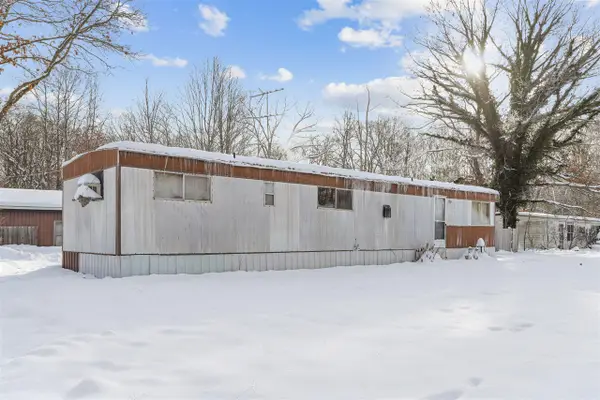 1717 51st, Fennville, MI 49408