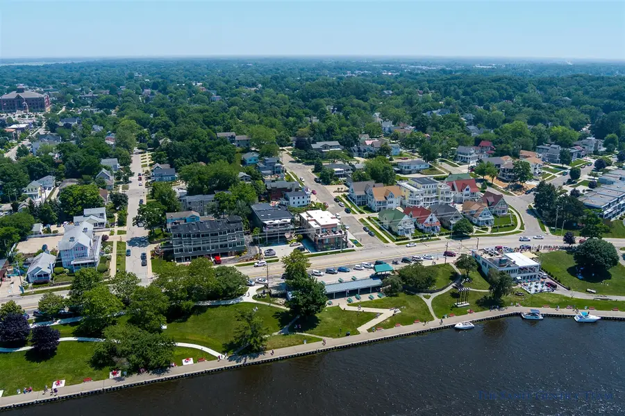 218 S Harbor #202, Grand Haven, MI 49417 - #3
