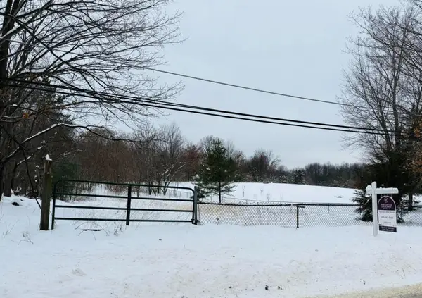 V/L County Road 665, Paw Paw, MI 49079