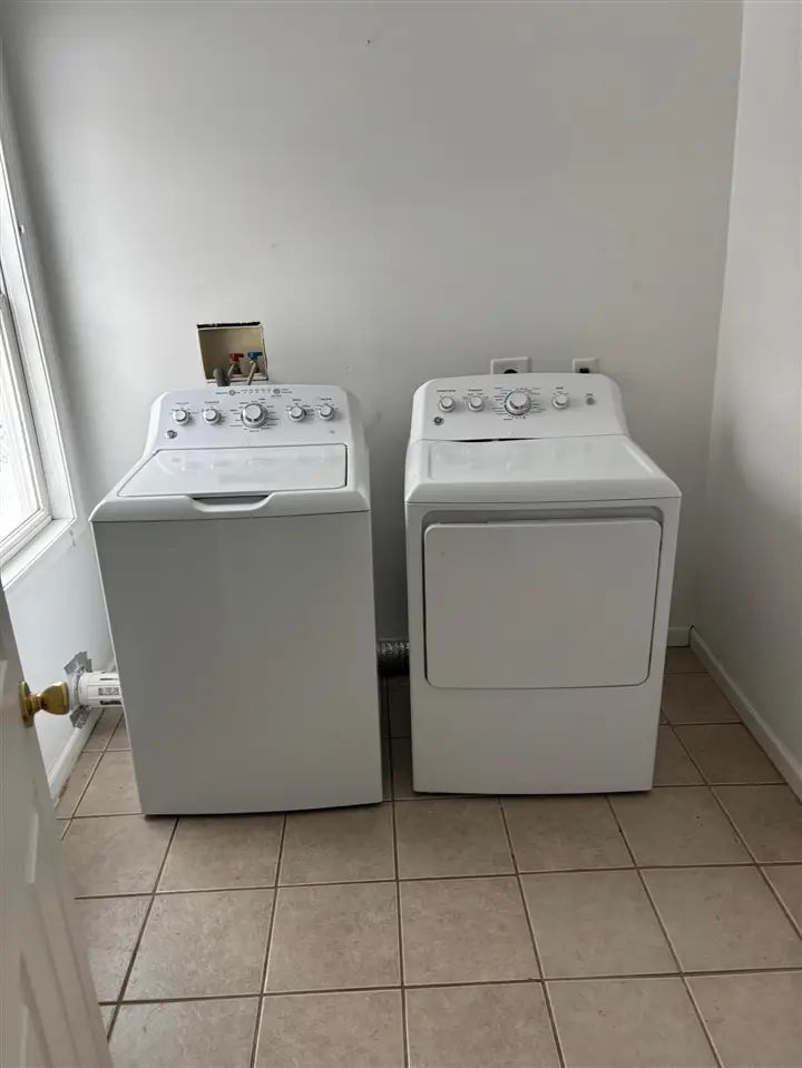 415 S Main, Lawton, MI 49065 - #3