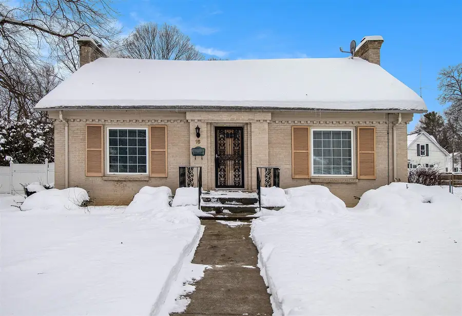 16 N Center, Bangor, MI 49013 - #2