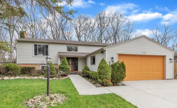 1706 Autumn, Lansing, MI 48912