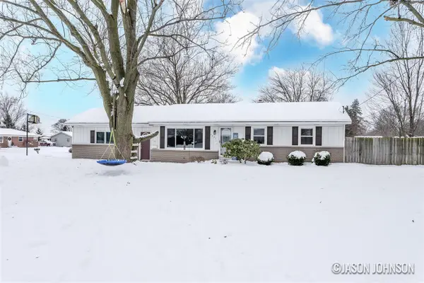 6835 Kay Boer, Jenison, MI 49428