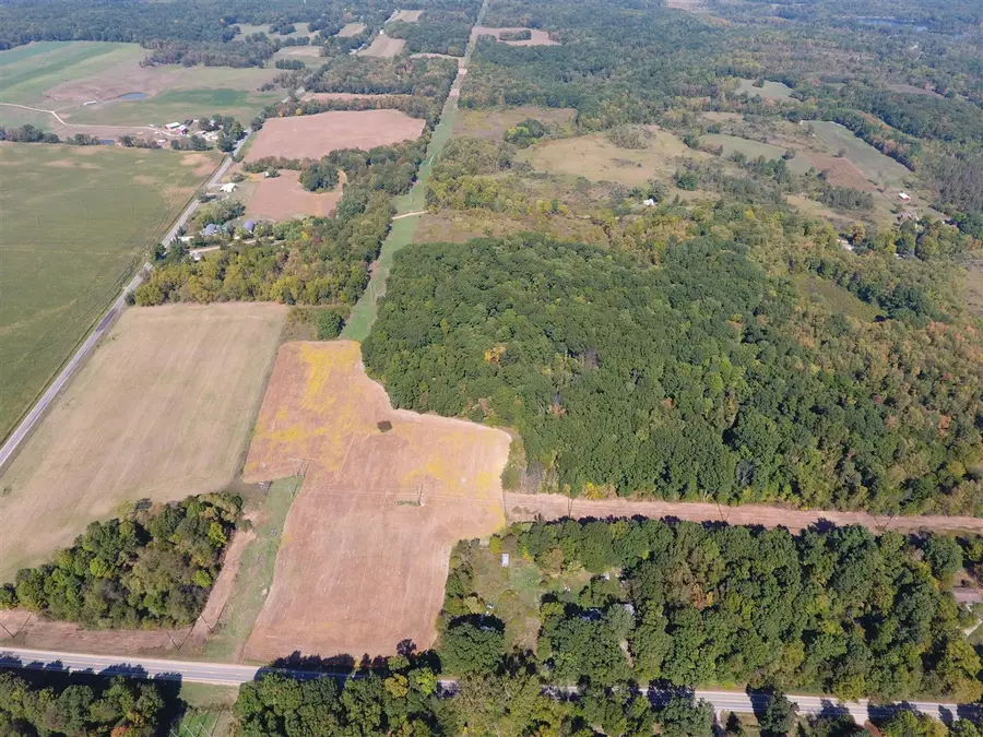 9755 Lindsey, Plainwell, MI 49080 - Image #3