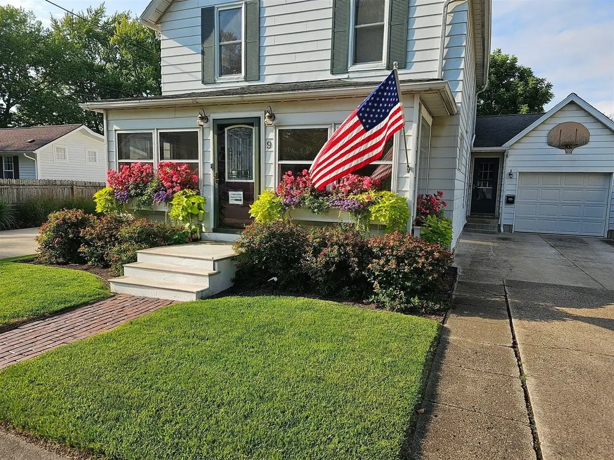 9 E Beech, Three Oaks, MI 49128 - #1