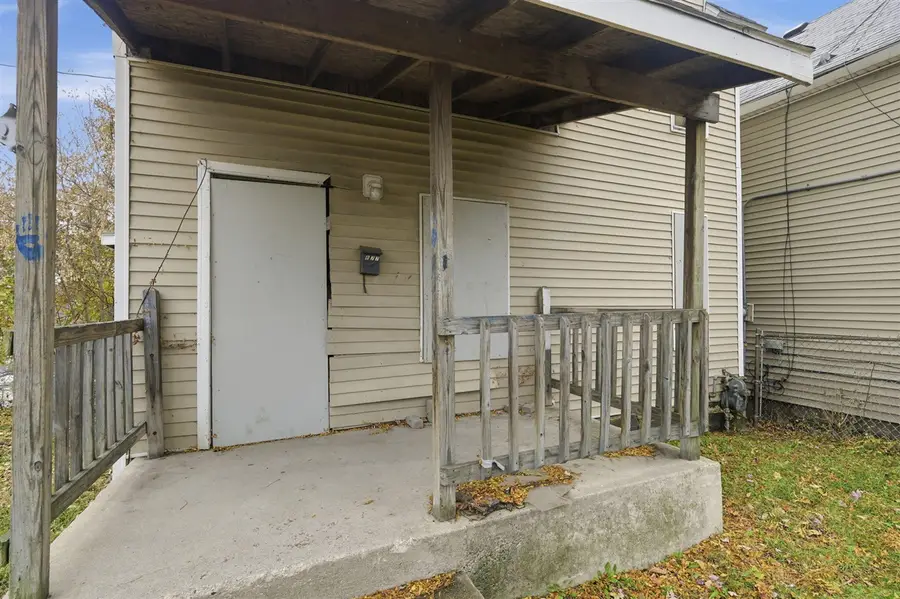 877 Oakland, Grand Rapids, MI 49503 - #3