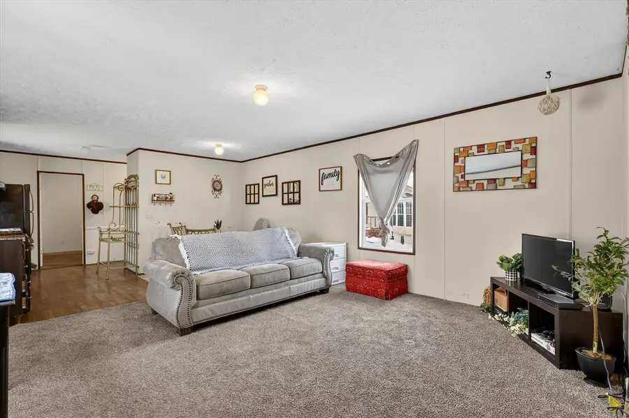 1125 Russell, Wayland, MI 49348 - Image #2