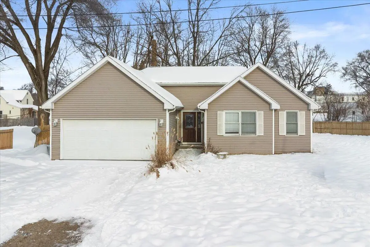 238 Harvey, Lawton, MI 49065 - Image #1