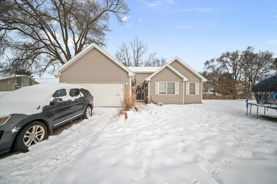 238 Harvey, Lawton, MI 49065 - Image #3
