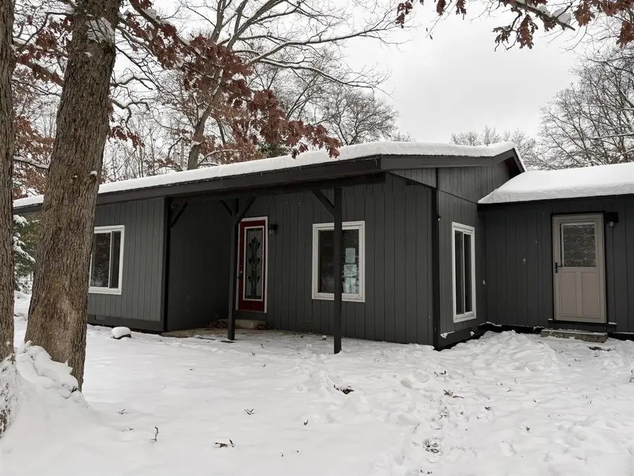 9680 S Thornapple, Grant, MI 49327 - Image #2