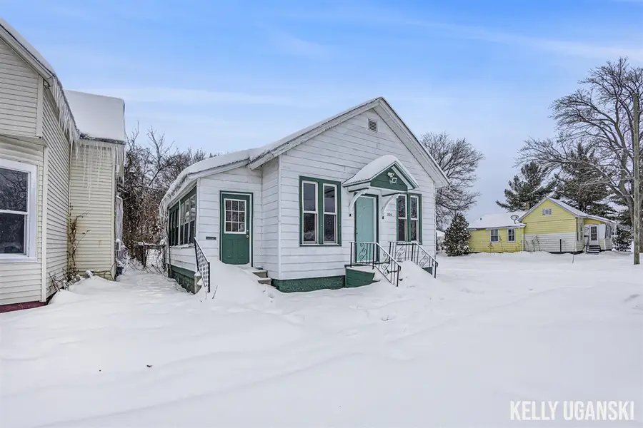 320 Myrtle, Muskegon, MI 49442 - #2