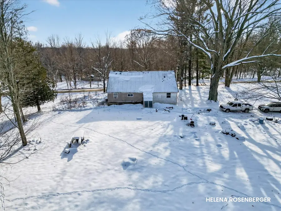 8033 W 116th, Grant, MI 49327 - #2