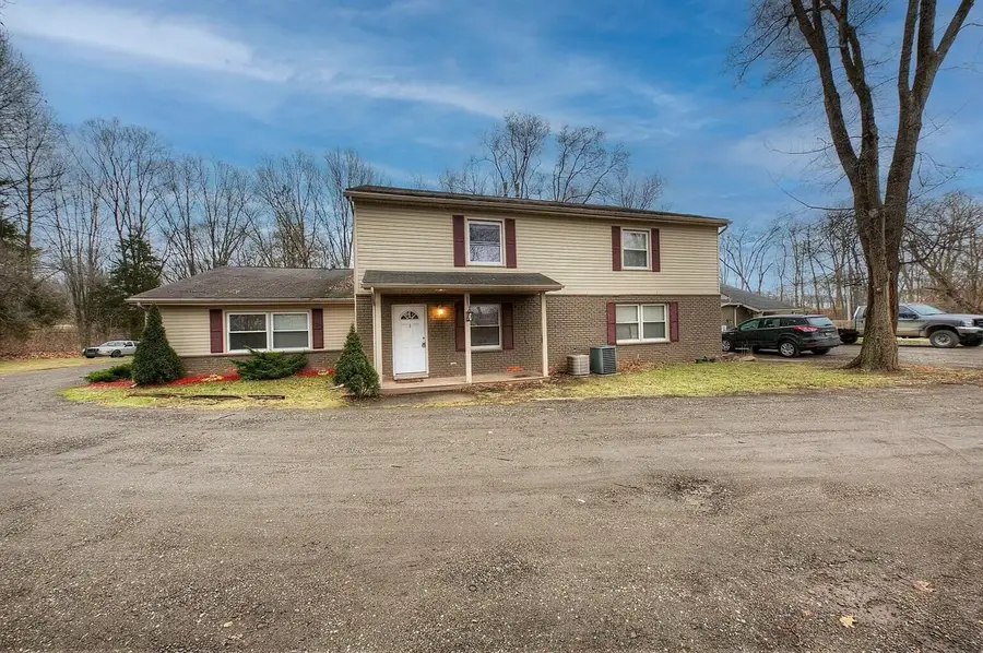 260 W Unadilla, Pinckney, MI 48169 - #2