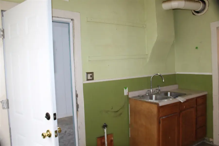 77 Irwin, Muskegon, MI 49442 - Image #3