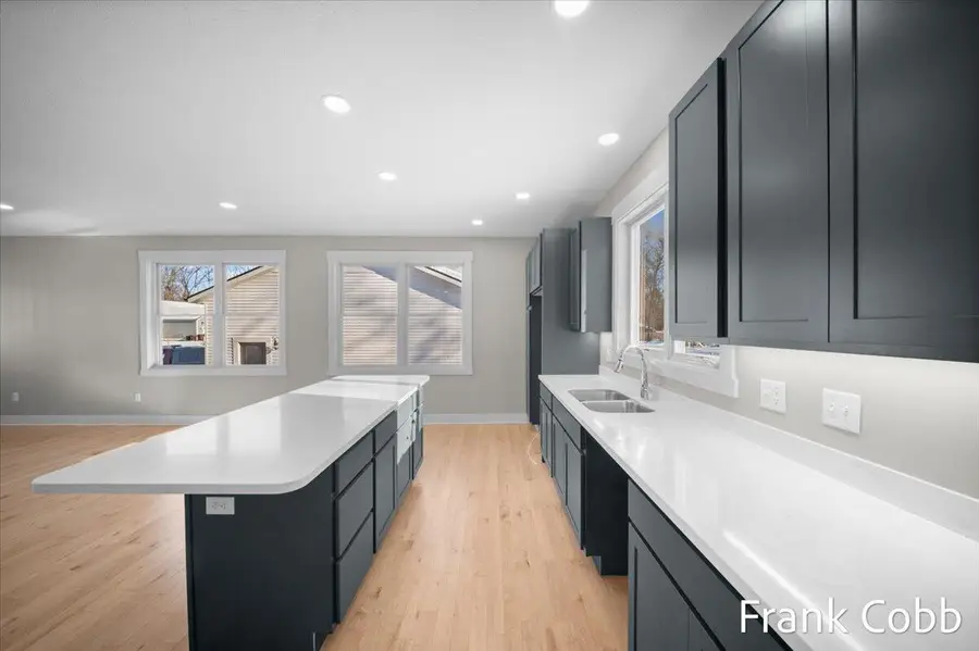 2511 Chestnut, Muskegon, MI 49442 - #3